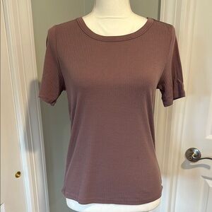 Lucky Brand Brown Fitted Short Sleeve Tee